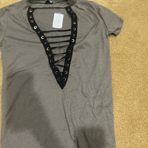 Low cut tee - Picture 2 of 3